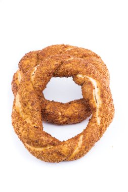 Susamlı Türk simidi.