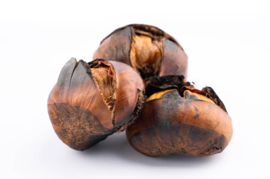 Kavrulmuş ve kabuklu lezzetli kestane