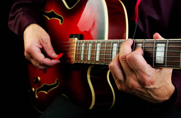 Mãos Guitarrista Guitarra Perto — Fotografia de Stock