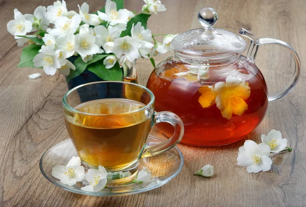 yasemin yeşil çay. yakın çekim