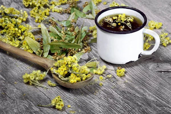 Csésze Tea Gyógynövény Gyógynövények Közelről Influenza Hideg Orvosság — Stock Fotó