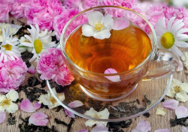 Yasemin Yeşil çay. bitkisel çay. çiçek çay. gülü, papatya ve Yasemin.