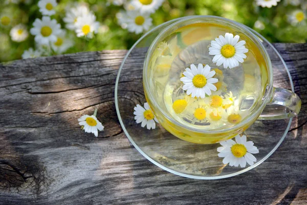 Cup Chamomile Tea Wooden Table Herbal Tea Cold Flu Remedy — Stock Photo, Image