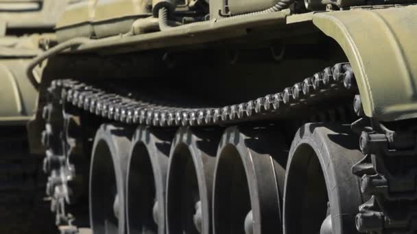 米軍戦車のキャタピラ — ストック動画