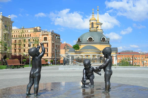 Kiev Ucrania Mayo 2017 Esculturas Niños Los Fundadores Ciudad Kiev — Foto de Stock
