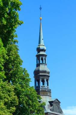Riga, Letonya 'daki St. Peter Kilisesi.