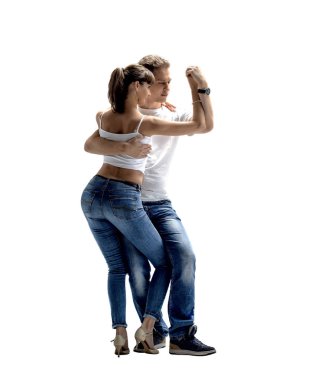 Sosyal danse (kizomba veya bachata veya semba veya taraxia), izole, beyaz arka plan üzerinde dans güzellik çift