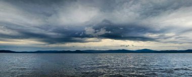 Güzel doğa manzarası Kırım, yatay fotoğraf