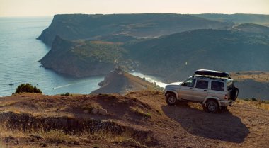 Güzellik doğa manzara Crimea (Balaklava; Sevastopol; Siyah deniz), off-road kavramı, yatay fotoğraf seyahat