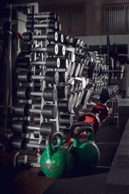spor salonunda, dikey fotoğraf malzemeleri