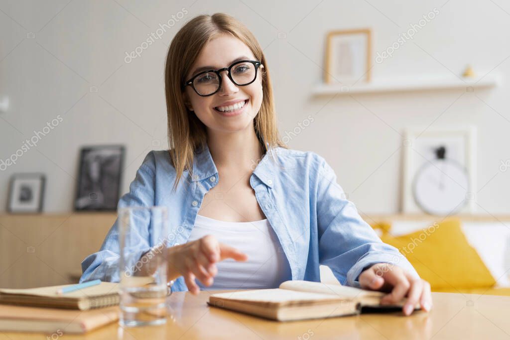 Женщина Учитель Фото