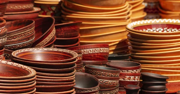Pottery at a potter's fair. — Stock Photo, Image