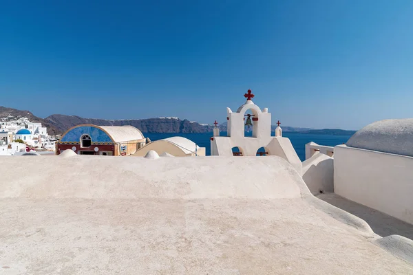 Oia köyü - Santorini Kiklad adası - Ege denizi - Yunanistan