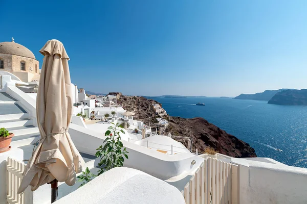 Oia village - Santorini Cyclades island - Aegean sea - Greece — Stock Photo, Image