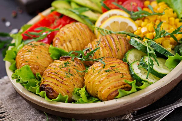 Vejetaryen Buda Kase Çiğ Sebze Kase Pişmiş Patates Vegan Yemek — Stok fotoğraf