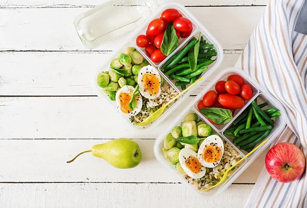 Vegetarian Meal Prep Containers Eggs Brussel Sprouts Green Beans Tomatoes — Stock Photo, Image