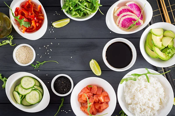 Ingredienti Cucinare Hawaiano Pesce Salmone Poke Bowl Con Riso Avocado — Foto Stock