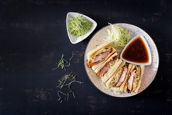 Katsu Sando Sándwich Japonés Tendencia Alimentaria Con Chuleta Cerdo Empanada — Foto de Stock