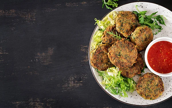 Home Made Fish Cake Cod Spinach Breadcrumbs Served Plate Sauce — Stock Photo, Image