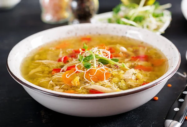 Soupe Aux Lentilles Carottes Viande Poulet Paprika Céleri Dans Bol — Photo