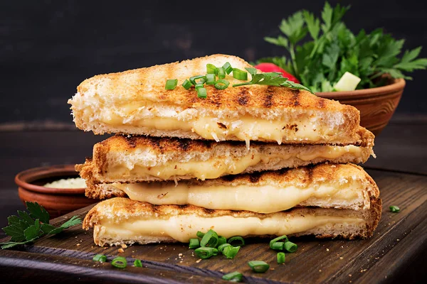 Sandviş Brânză Fierbinte Americană Sandwich Brânză Grătar Pentru Micul Dejun — Fotografie, imagine de stoc