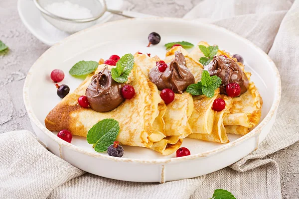 Pancakes Berries Chocolate Decorated Mint Leaf Tasty Breakfast — Stock Photo, Image