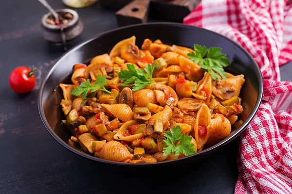 Conchiglie Pasta Italian Pasta Shells Mushrooms Zucchini Tomato Sauce — Stock Photo, Image