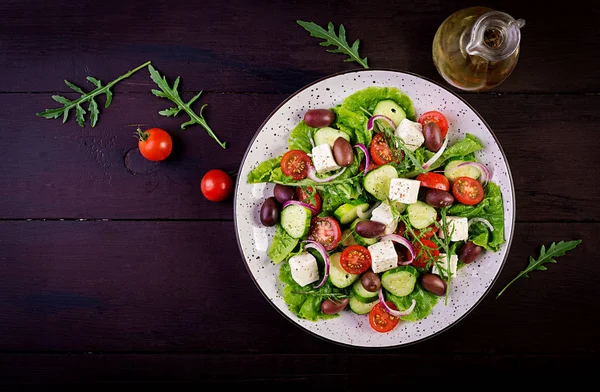 Греческий Салат Свежими Овощами Сыром Фета Оливками Каламата Здоровое Питание — стоковое фото