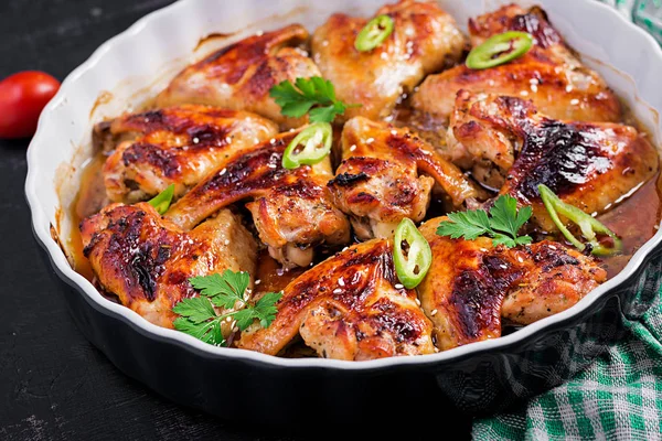 Baked Chicken Wings Asian Style Baking Dish — Stock Photo, Image