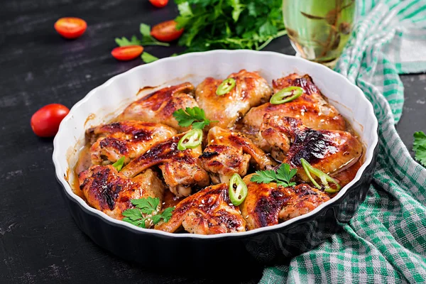 Baked Chicken Wings Asian Style Baking Dish — Stock Photo, Image