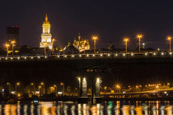 Éjszakai Kilátás Paton Híd Kiev Pechersk Lavra — Stock Fotó