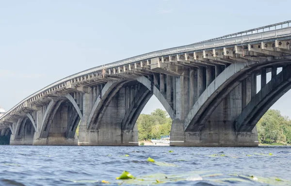 Мост Метро Через Днепр Киеве — стоковое фото