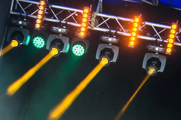 Bir konserde aydınlatma