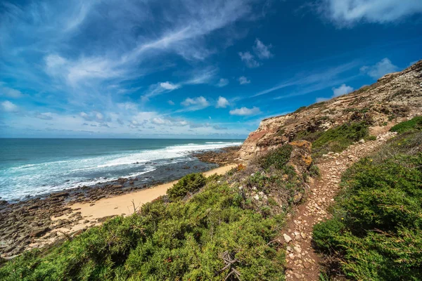 Kust van de Atlantische Oceaan in Portugal. — Stockfoto