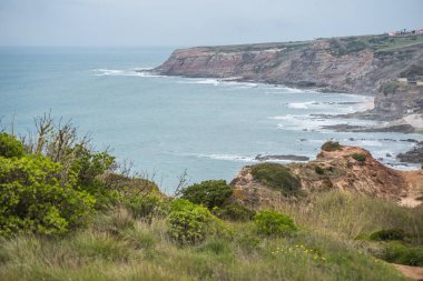 Portekiz 'de Atlantik Okyanusu kıyısında.