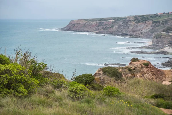 Portekiz 'de Atlantik Okyanusu kıyısında.