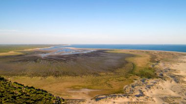 Bonne Anse Körfezi'La Palmyre, Charente Maritime havadan görünümü