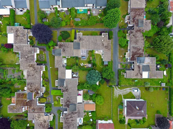 Fotografía aérea de una zona residencial en Andresy, Yvelines, F — Foto de Stock