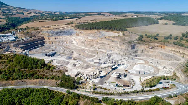 Aerial view of Rascalat stone quarry in Aguessac — Stock Photo, Image