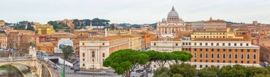 Roma ve St. Peter Bazilikası Panoraması