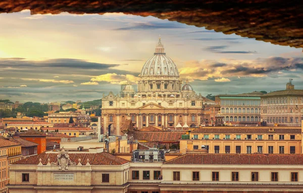 로마 시내 바티칸 스카이 라인 보기 — 스톡 사진