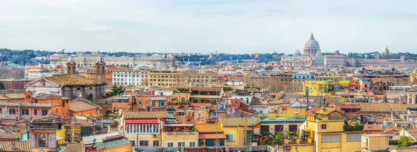 Pincio Terası 'ndan Roma şehir manzarası