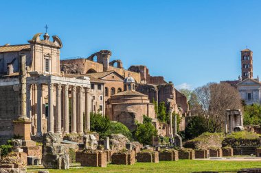 Roma Forumu güneşli bir günde, Roma, İtalya