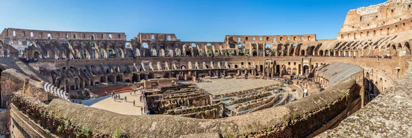 Römisches Kolosseum, Rom, Italien — Stockfoto