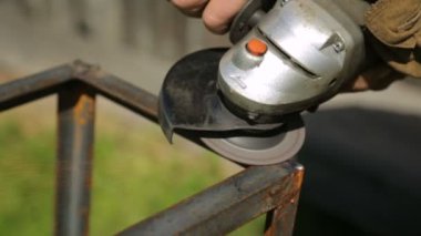 Açı öğütücüyle çalışmak