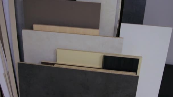 Детали мебели в кладовке — стоковое видео