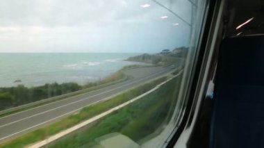 Hareket halindeki trenin içinde