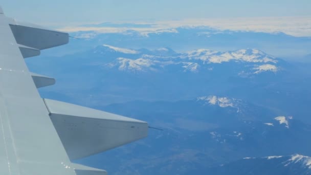 Volando sobre las montañas Apeninos, Italia — Vídeo de stock