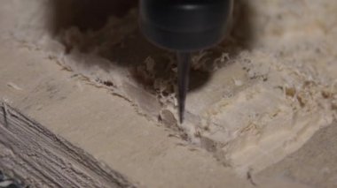 3B oyma makinesi devrede