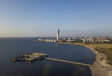 Malmo Ribersborg Beach ve Vastra Hamnen bölgesinin havadan görünümü